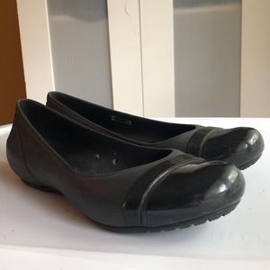 Gently Used Crocs Flats